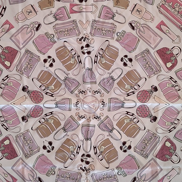 Louis Vuitton iconic symbol pink scarf - Picture 9 of 10